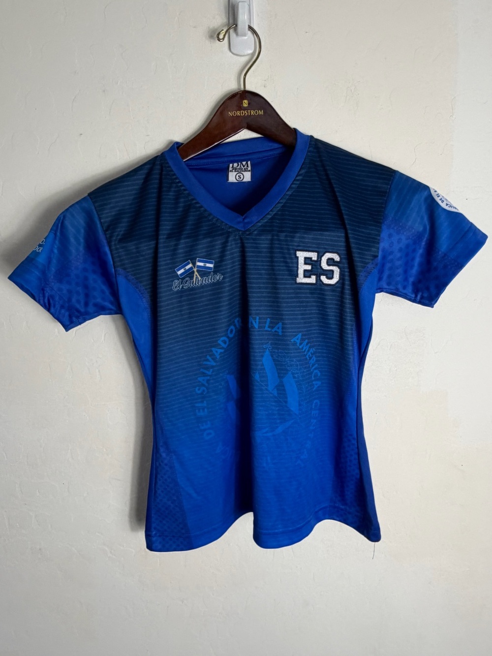 El Salvador Blue National Team Soccer Jersey Size Small Boys